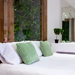 La Cle Escale Amoureuse Sauna & Balneo * Hyeres