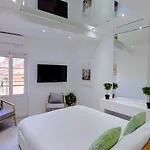 Apartment La Cle Escale Amoureuse Sauna & Balneo