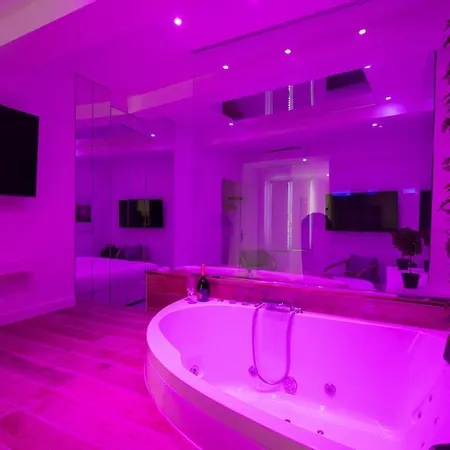 Apartment La Cle Escale Amoureuse Sauna & Balneo