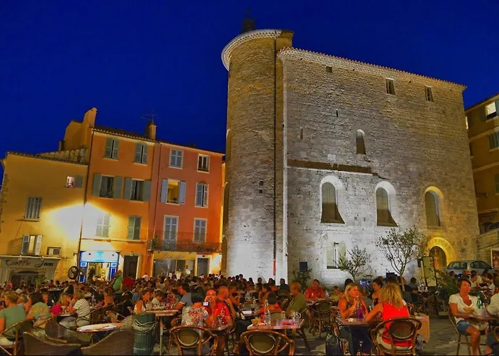 Apartman La Cle Escale Amoureuse Sauna & Balneo Hyères